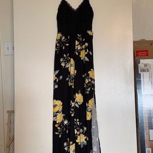 No Boundaries Black Maxi Dress; Size Small